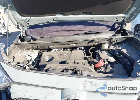 2021 Toyota Rav4 Xle z USA, uszkodzony, nr VIN 2T3W1RFVXMW181317